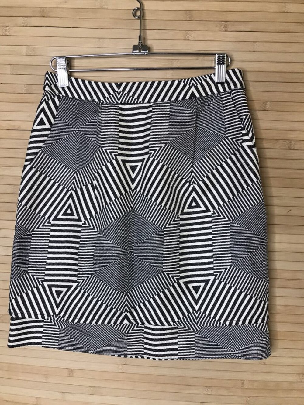 NWT $108 Anthropologie HD In Paris Geometrical Skirt sz XS pockets